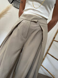 Pantalon rayé couleur taupe